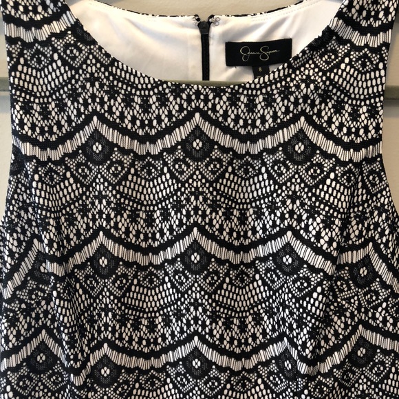 Jessica Simpson Bonded Lace dress - Picture 2 of 5